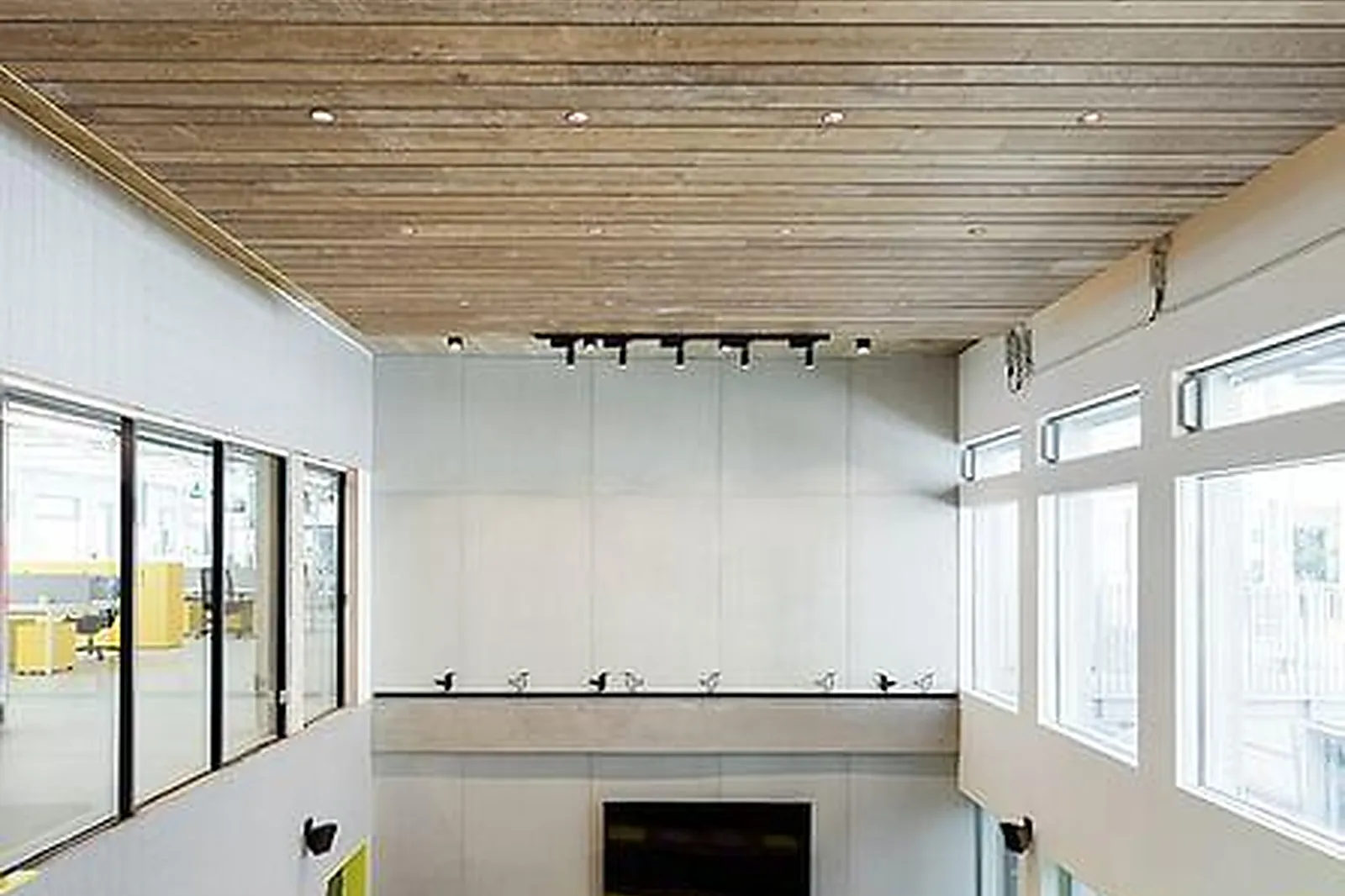 Lieux événementiels, DESKOPOLITAN VOLTAIRE