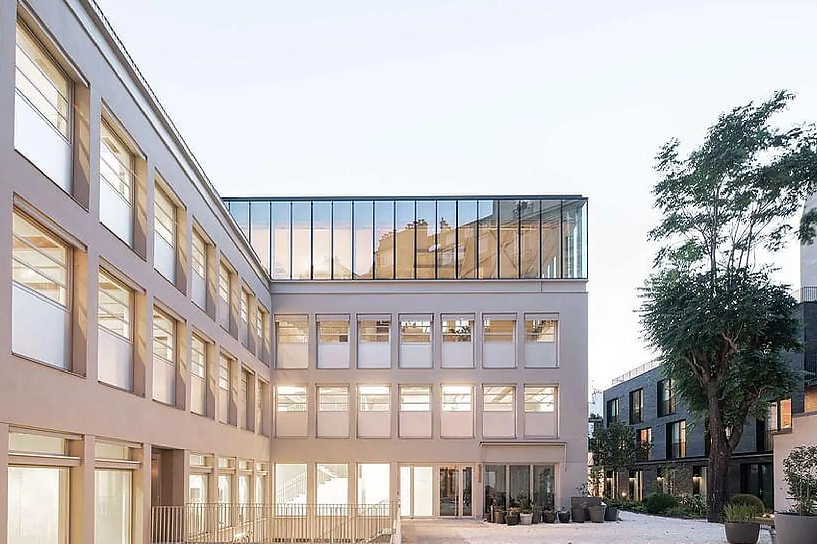 Lieux événementiels, DESKOPOLITAN VOLTAIRE