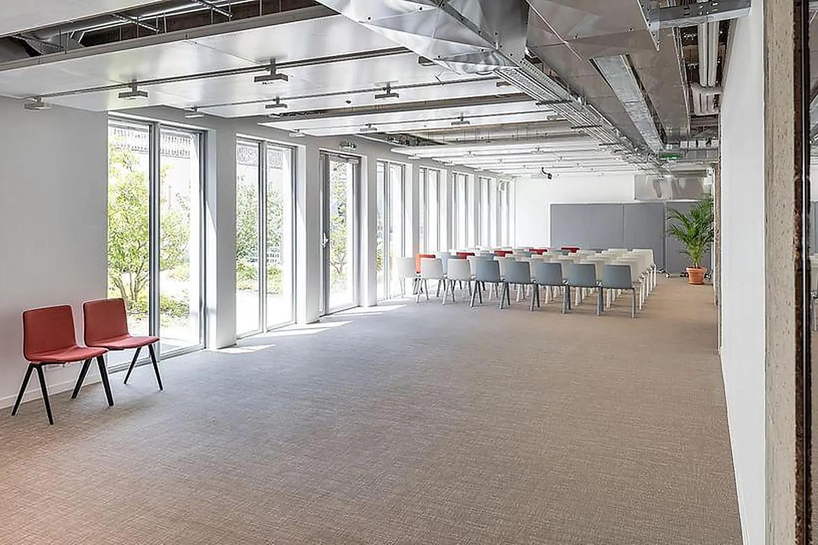 Lieux événementiels, DESKOPOLITAN VOLTAIRE