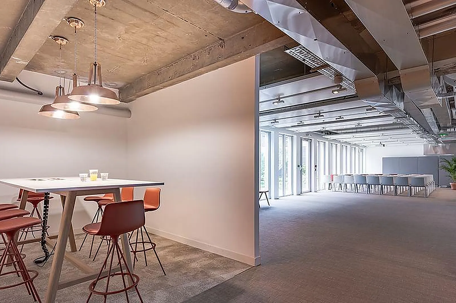 Lieux événementiels, DESKOPOLITAN VOLTAIRE