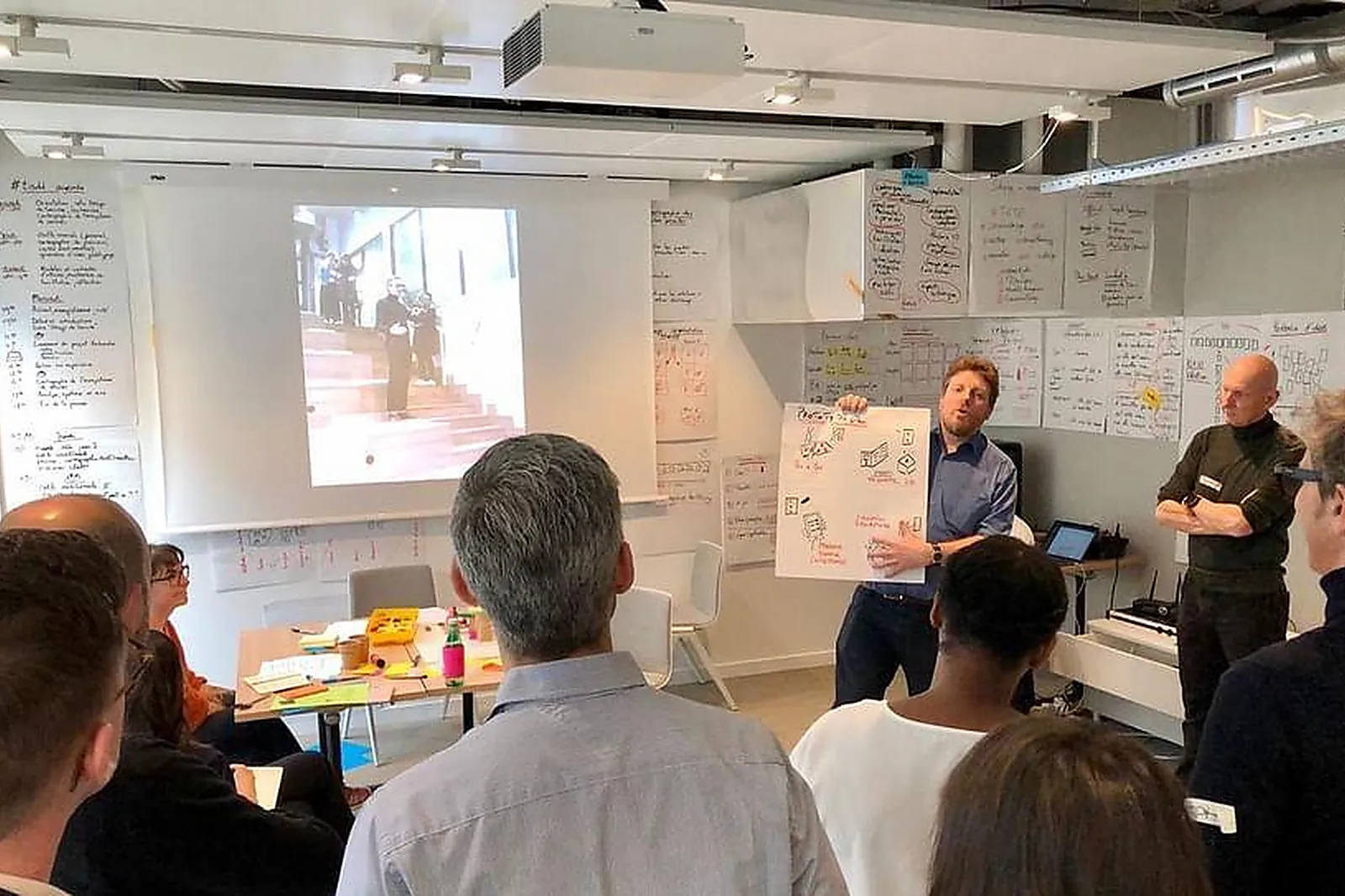 Lieux événementiels, DESKOPOLITAN VOLTAIRE