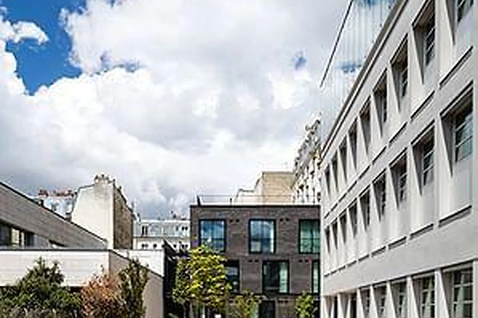 Lieux événementiels, DESKOPOLITAN VOLTAIRE