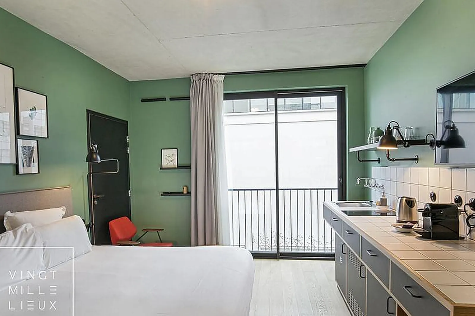 Lieux événementiels, DESKOPOLITAN VOLTAIRE