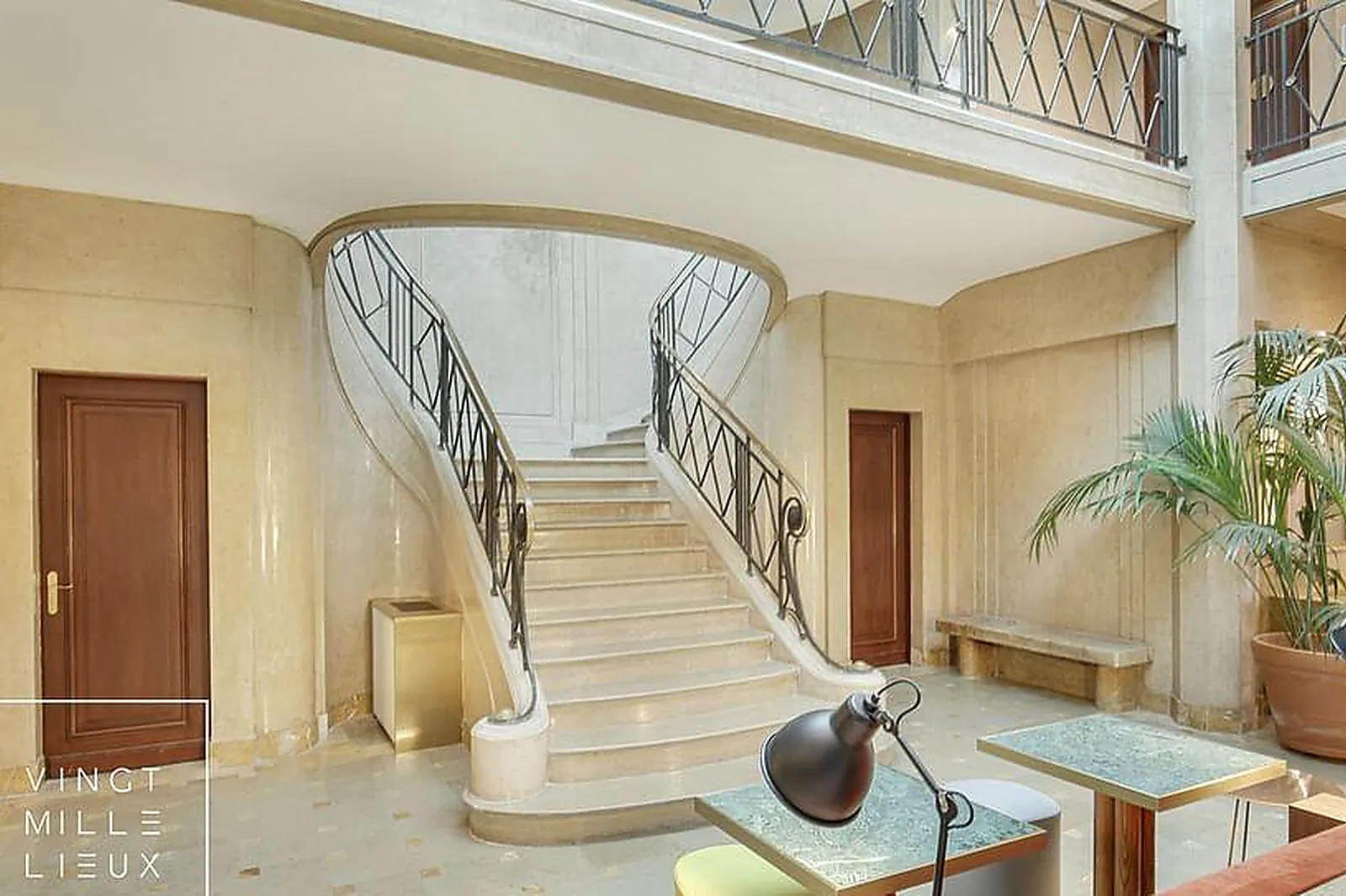 Lieux événementiels, DESKOPOLITAN VOLTAIRE