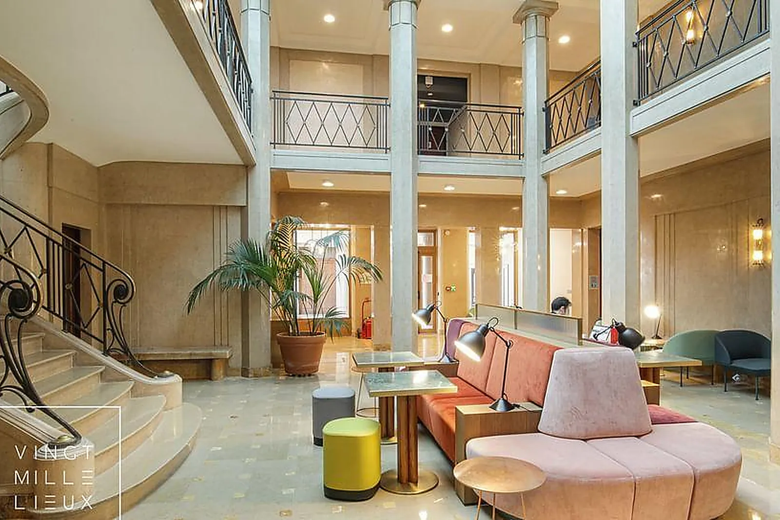 Lieux événementiels, DESKOPOLITAN VOLTAIRE