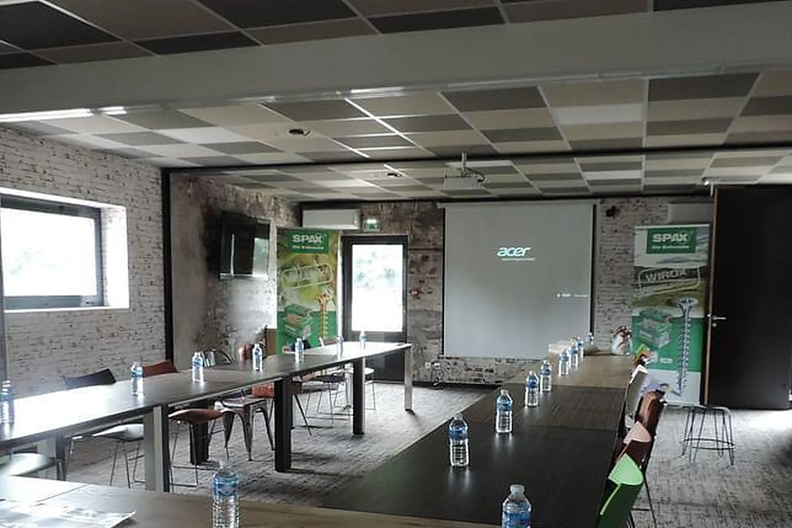 Lieux événementiels, LE BUREAU DES LÉGENDES