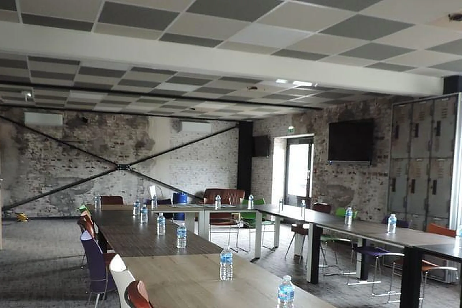 Lieux événementiels, LE BUREAU DES LÉGENDES