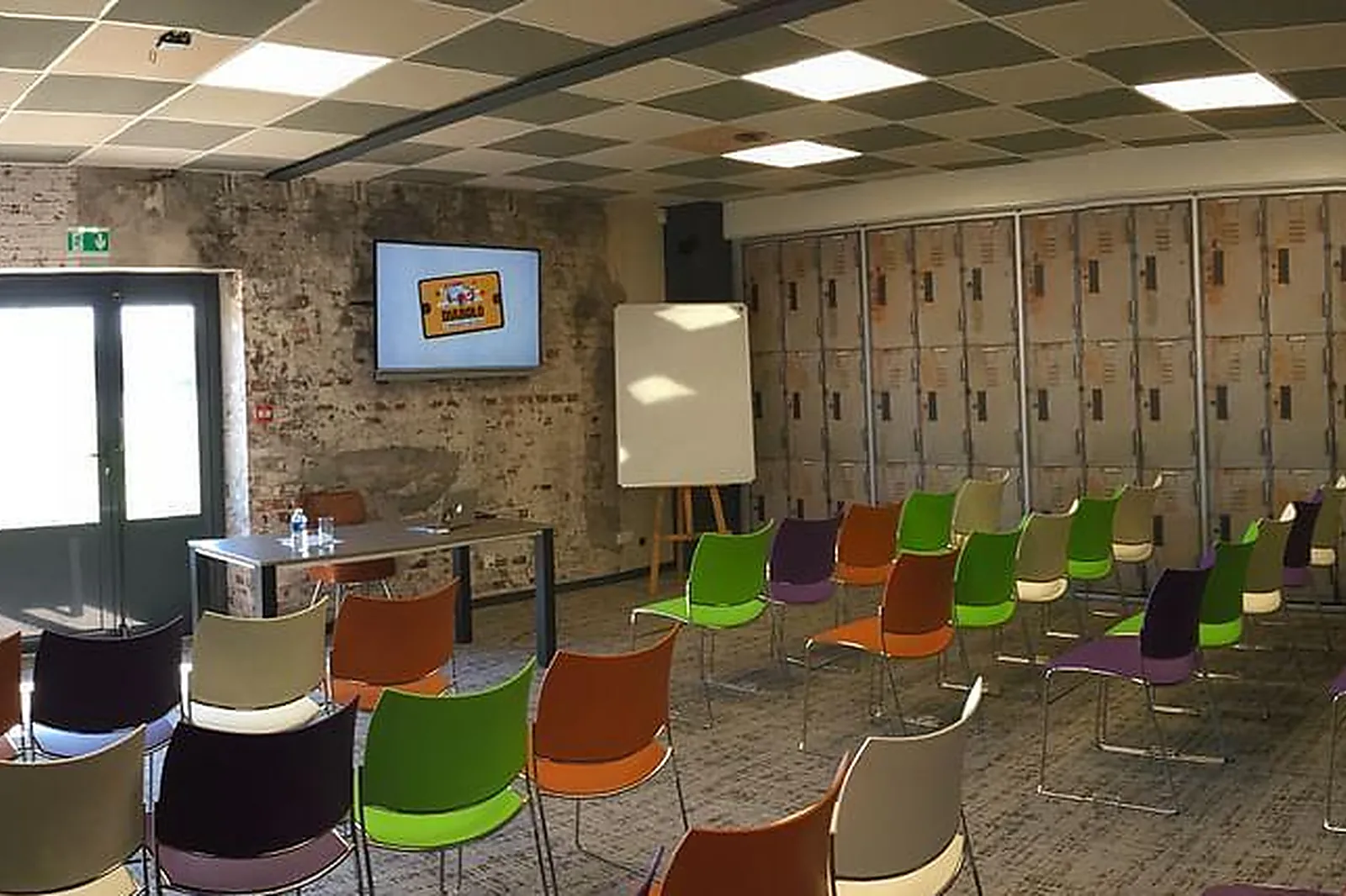 Lieux événementiels, LE BUREAU DES LÉGENDES