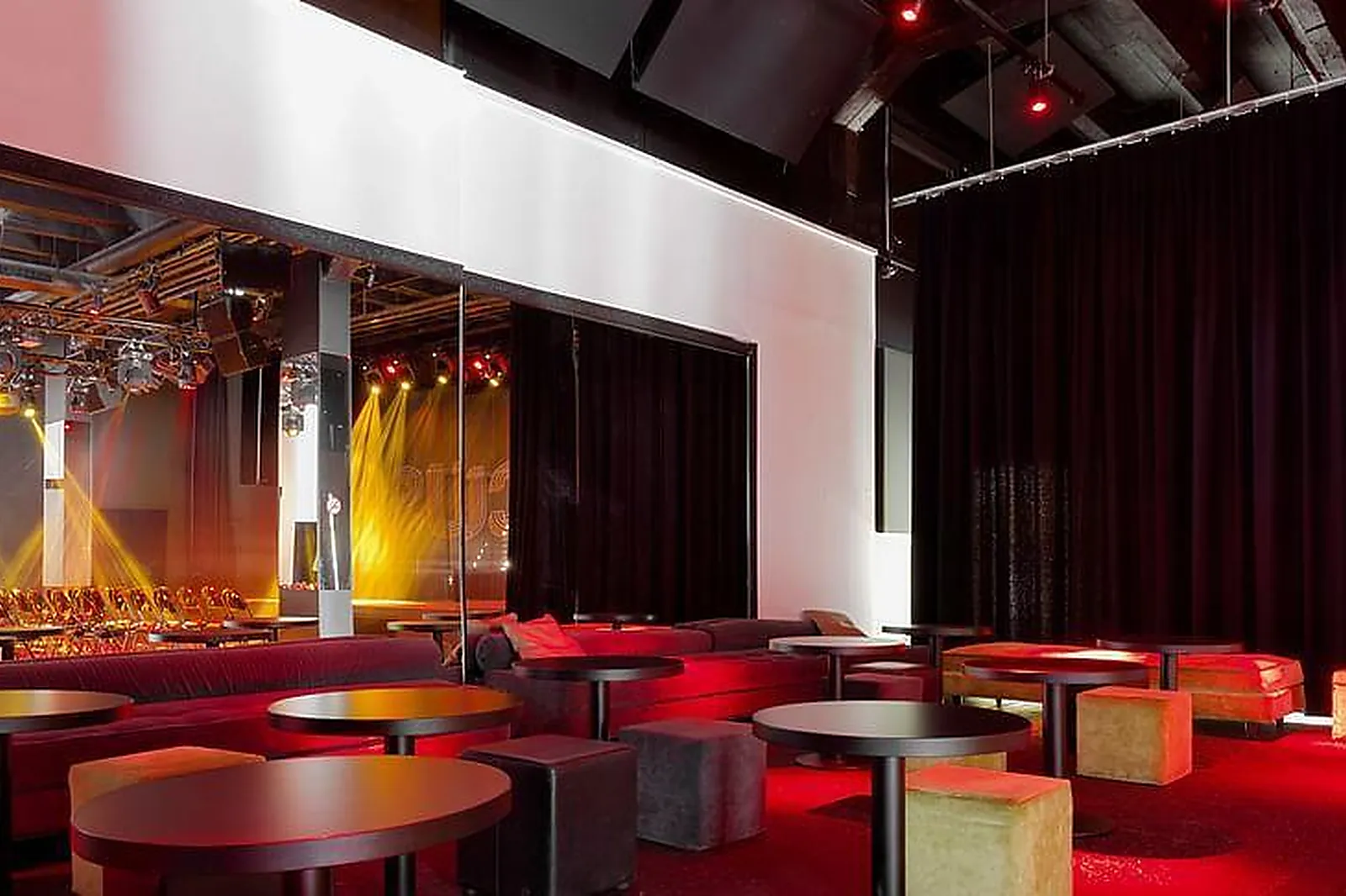 Lieux événementiels, DOCKS CIRCUS