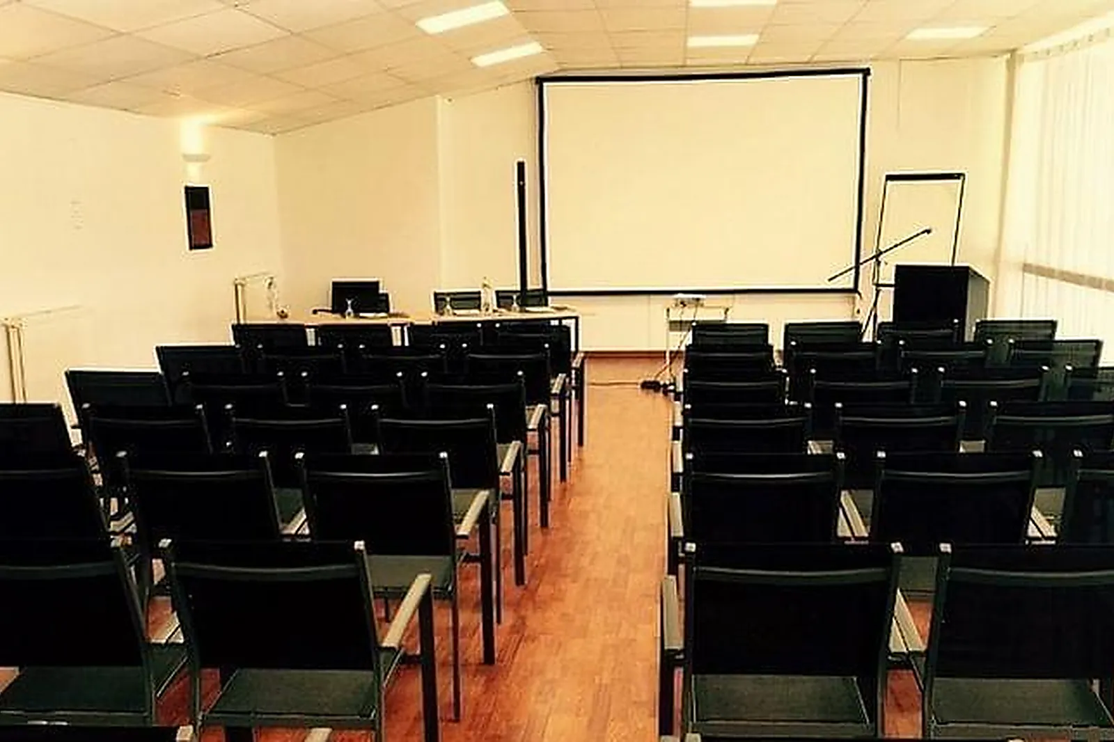 Lieux événementiels, CAP STREAM MESCOAT