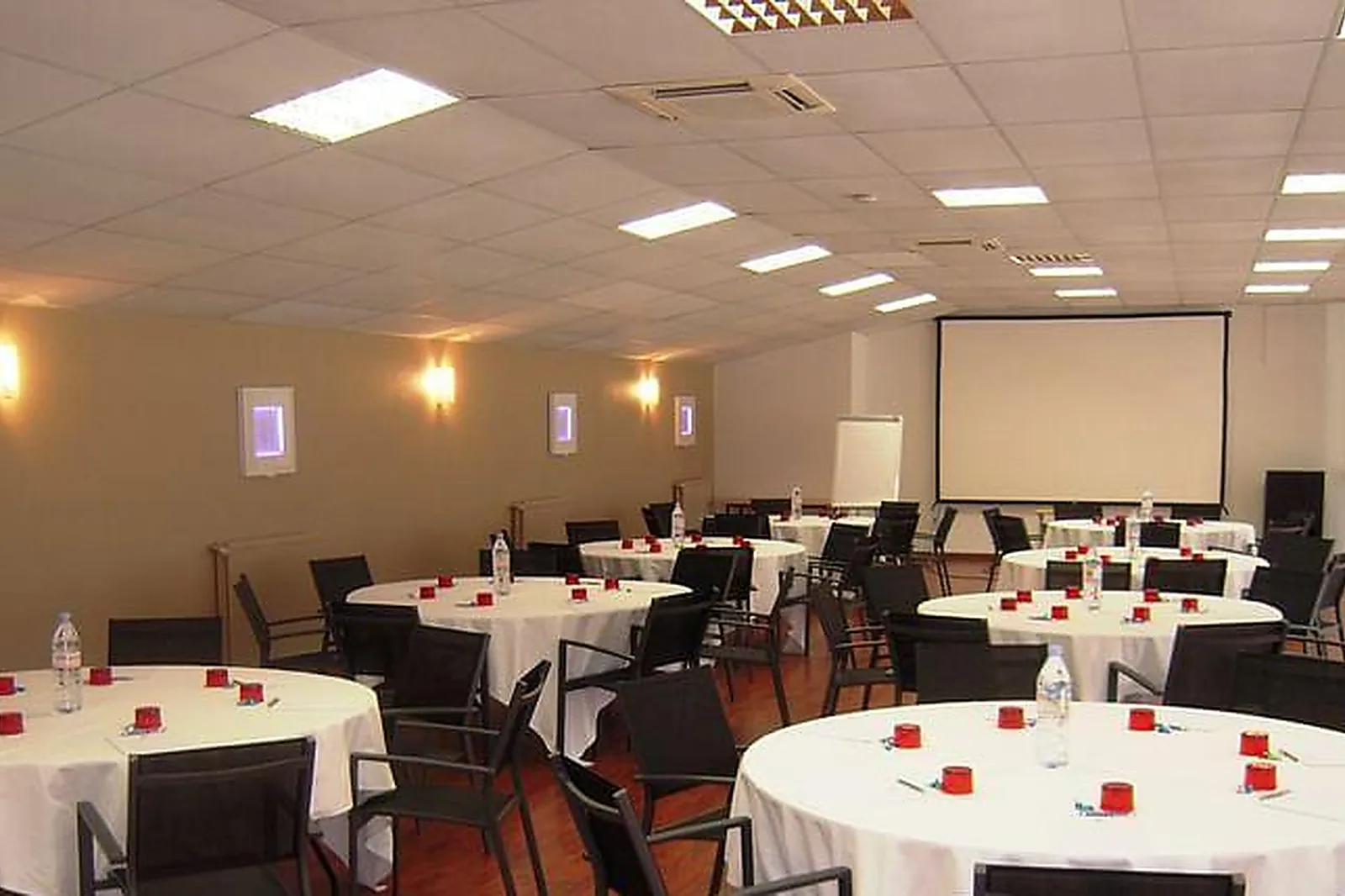 Lieux événementiels, CAP STREAM MESCOAT