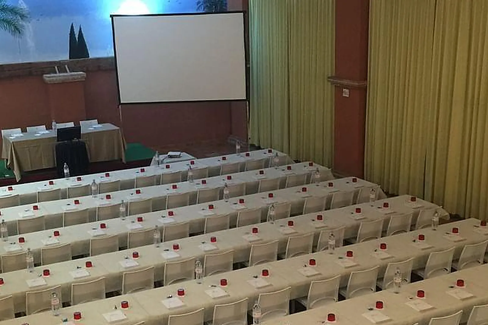 Lieux événementiels, CAP STREAM MESCOAT