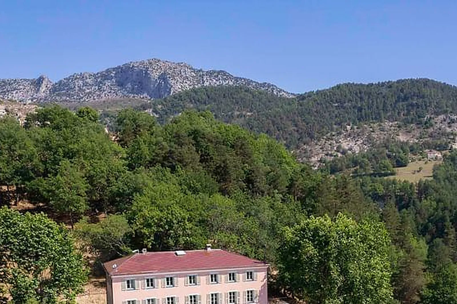 Lieux événementiels, DOMAINE LA PLUME