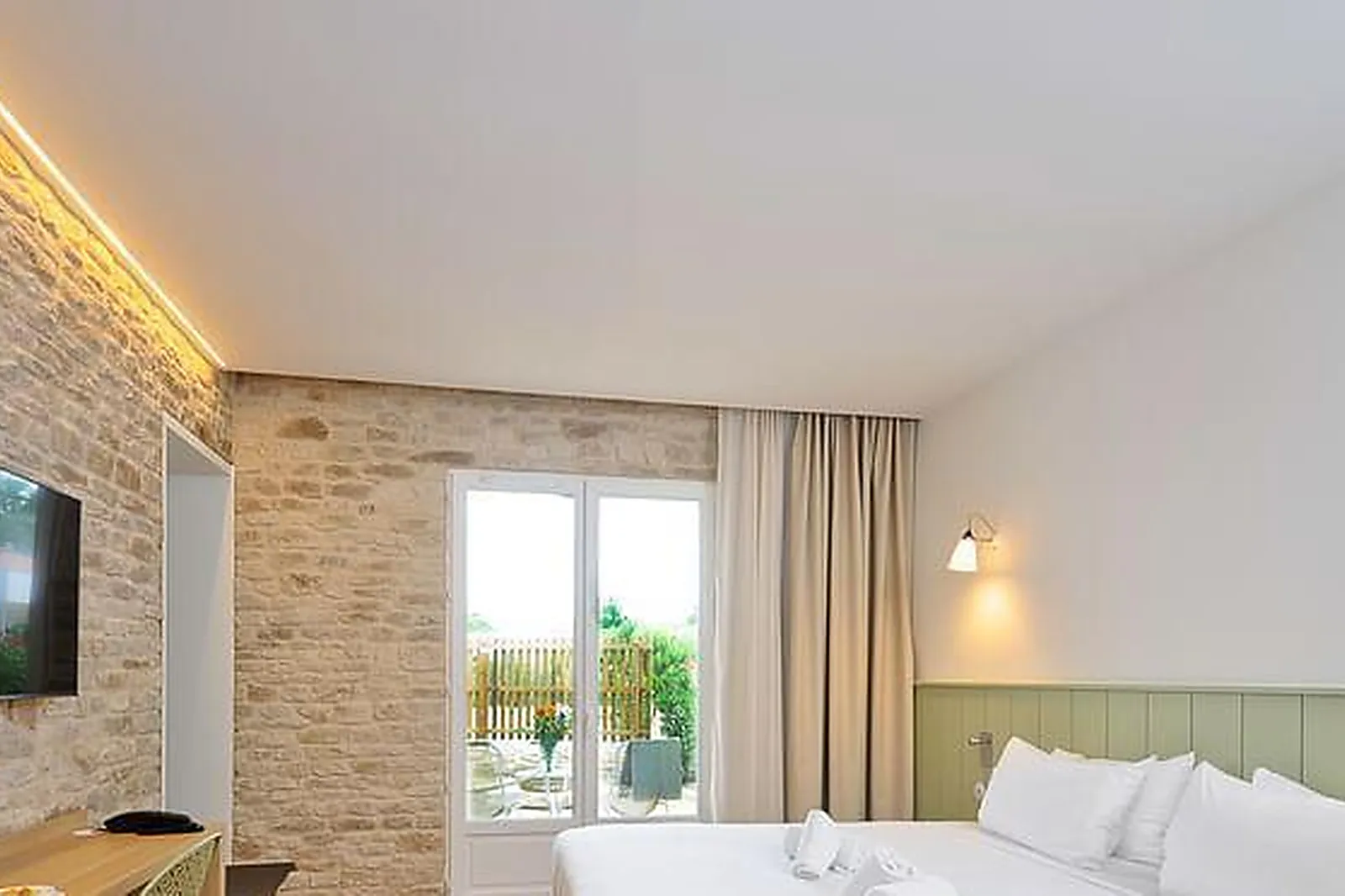 Lieux événementiels, DOMAINE LES GRENETTES