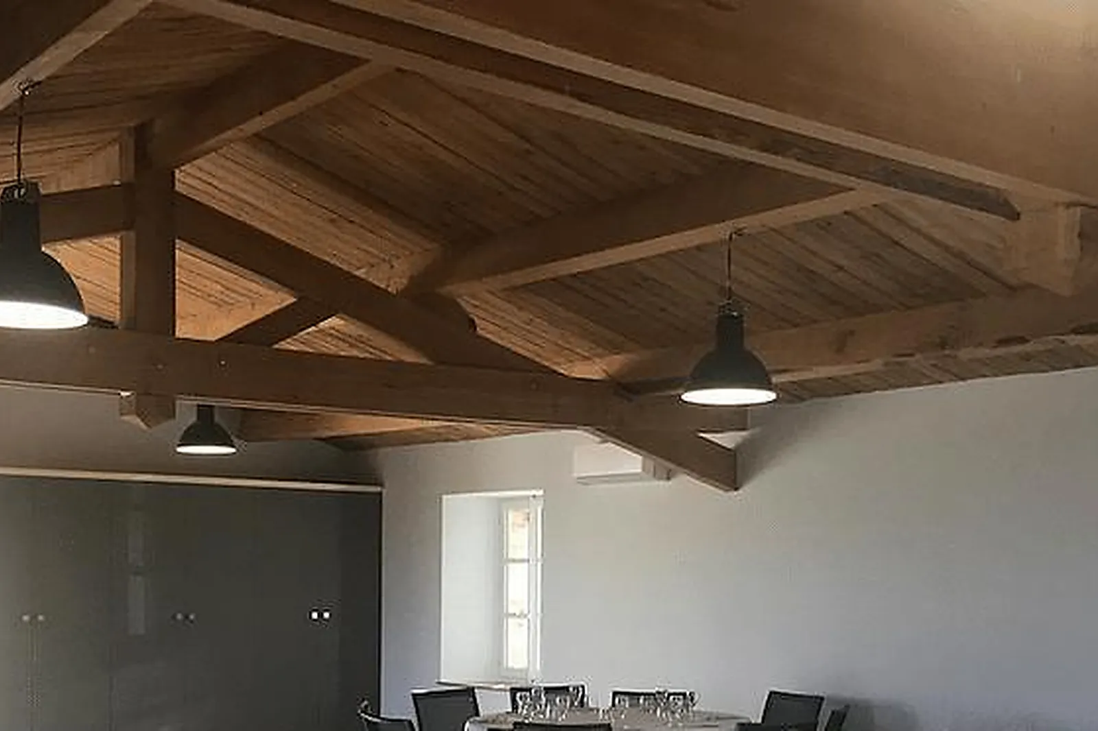 Lieux événementiels, DOMAINE LES PERPETUS