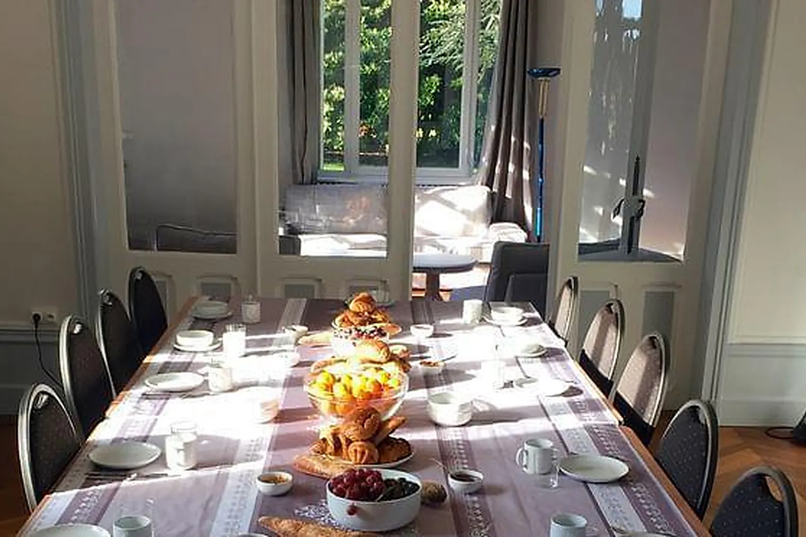 Lieux événementiels, DOMAINE LES RACINES