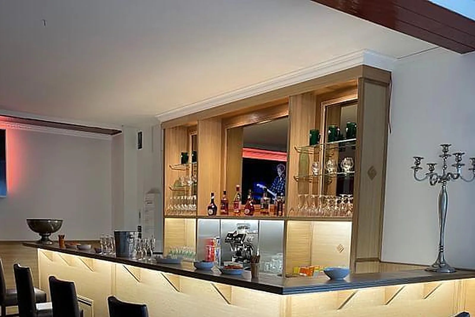 Lieux événementiels, DOMAINE LES RACINES