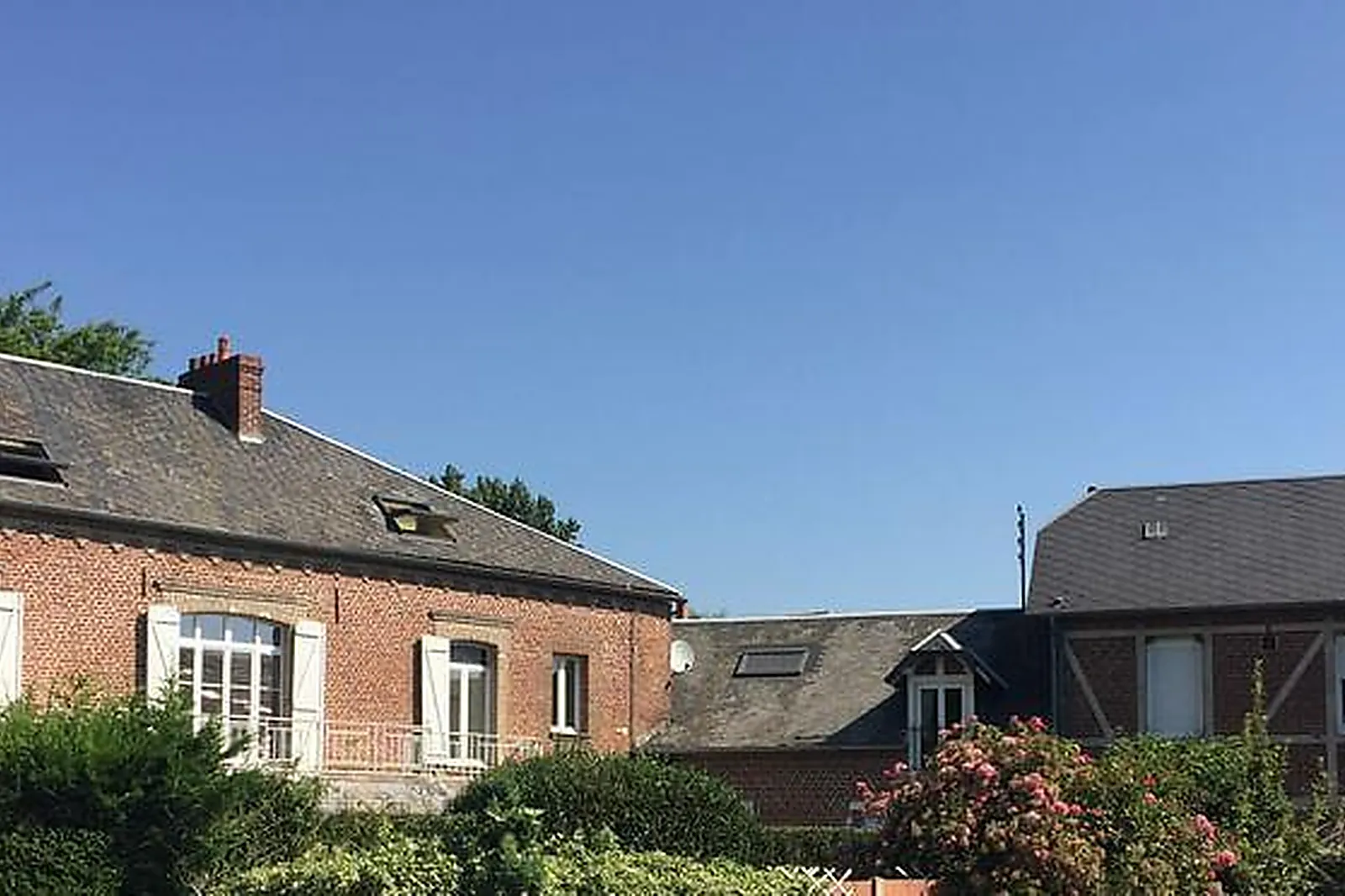 Lieux événementiels, DOMAINE LES RACINES