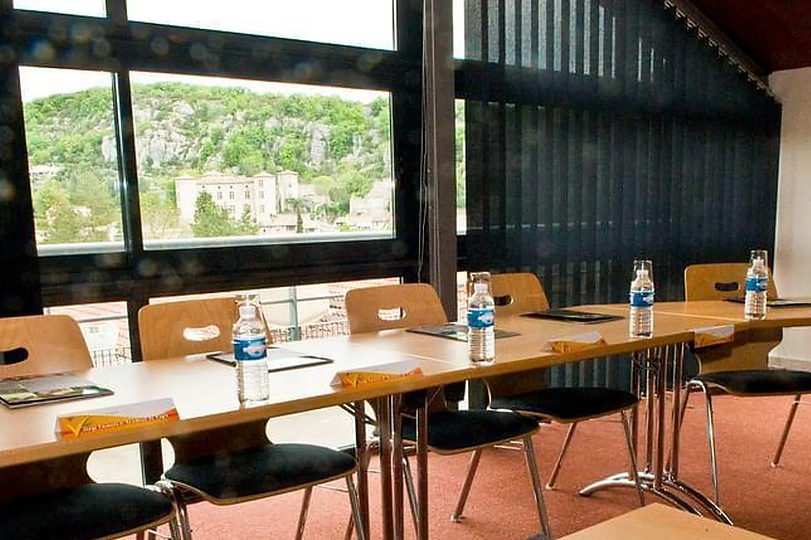 Lieux événementiels, DOMAINE LOU CAPITELLE & SPA ****