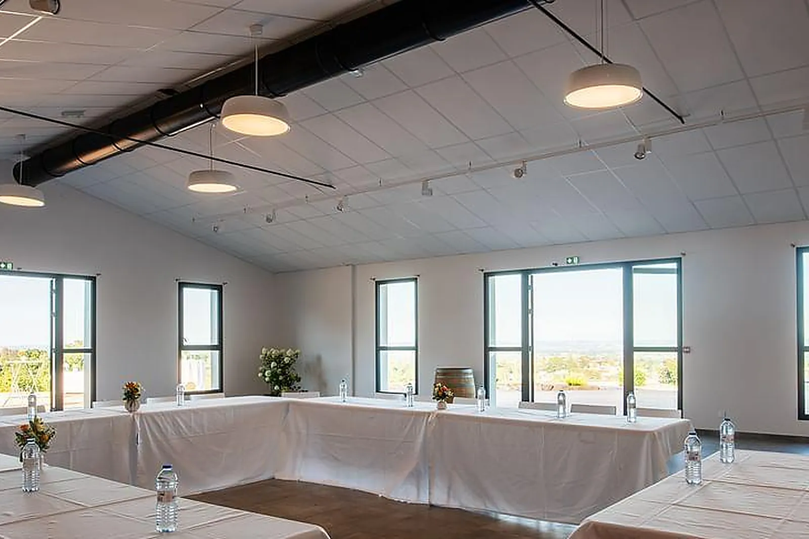 Lieux événementiels, CHEZ JUNE