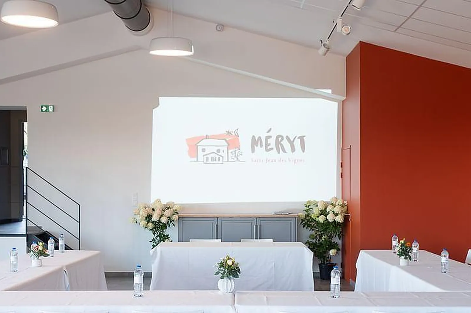 Lieux événementiels, CHEZ JUNE