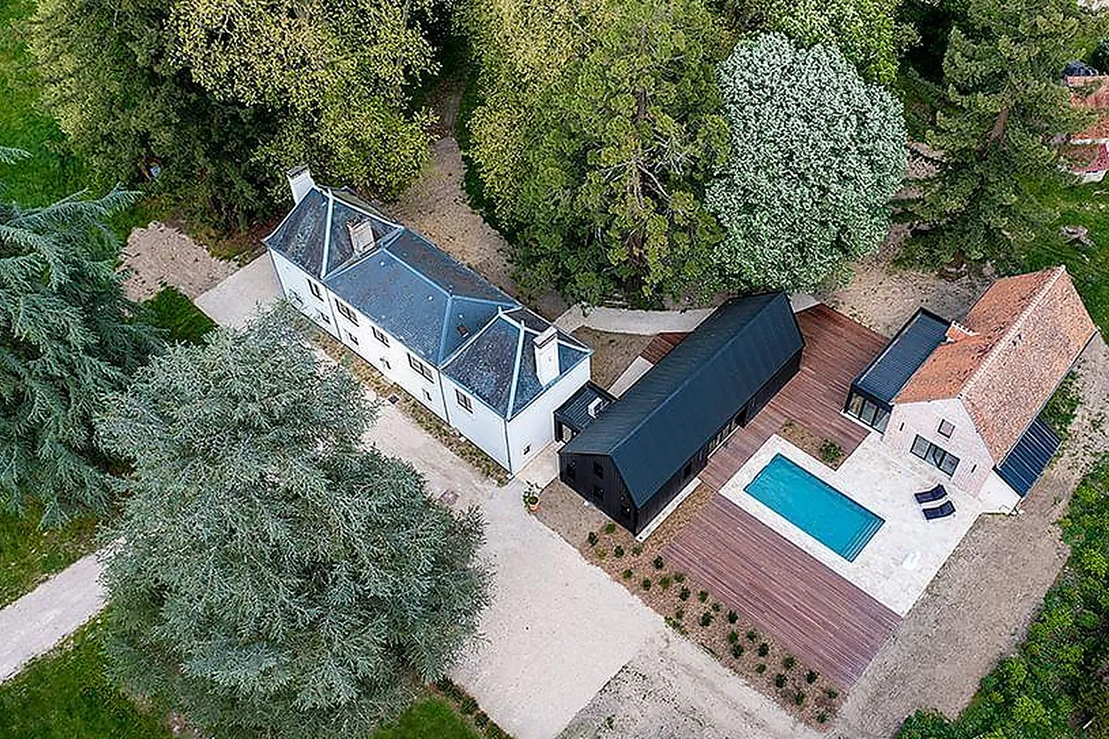 Lieux événementiels, DOMAINE ORANGA RETREATS