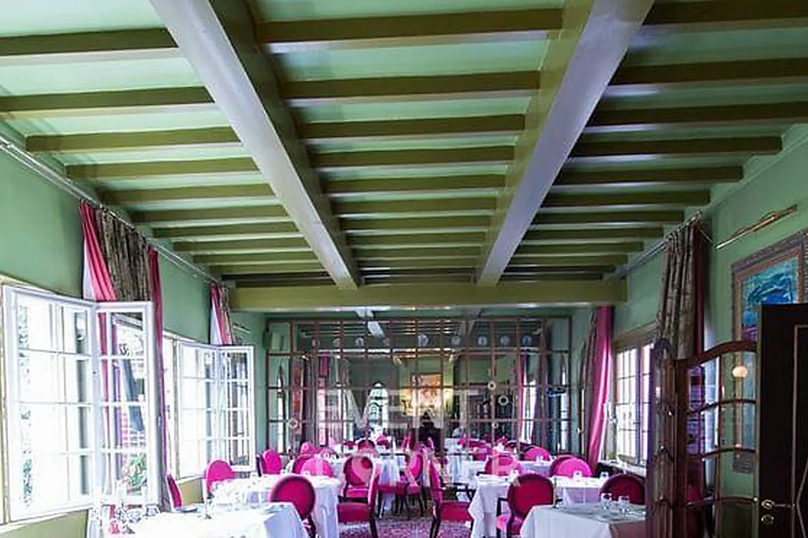 Lieux événementiels, DOMAINE SAINT-CLAIR - LE DONJON ***