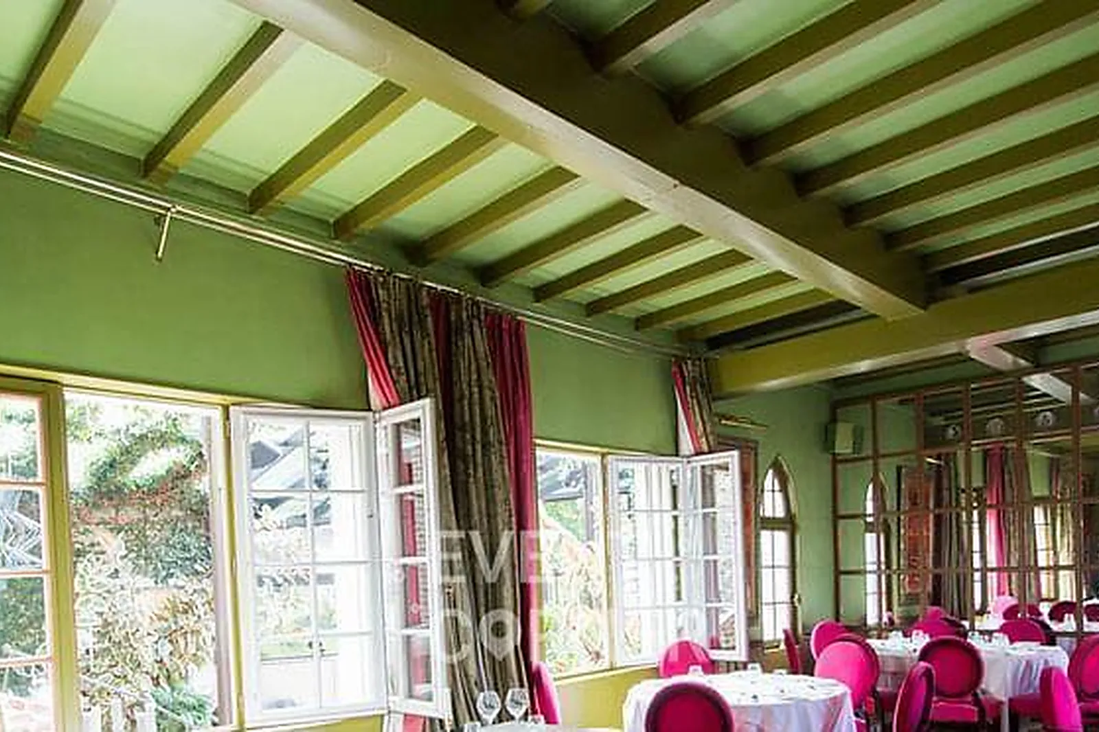 Lieux événementiels, DOMAINE SAINT-CLAIR - LE DONJON ***