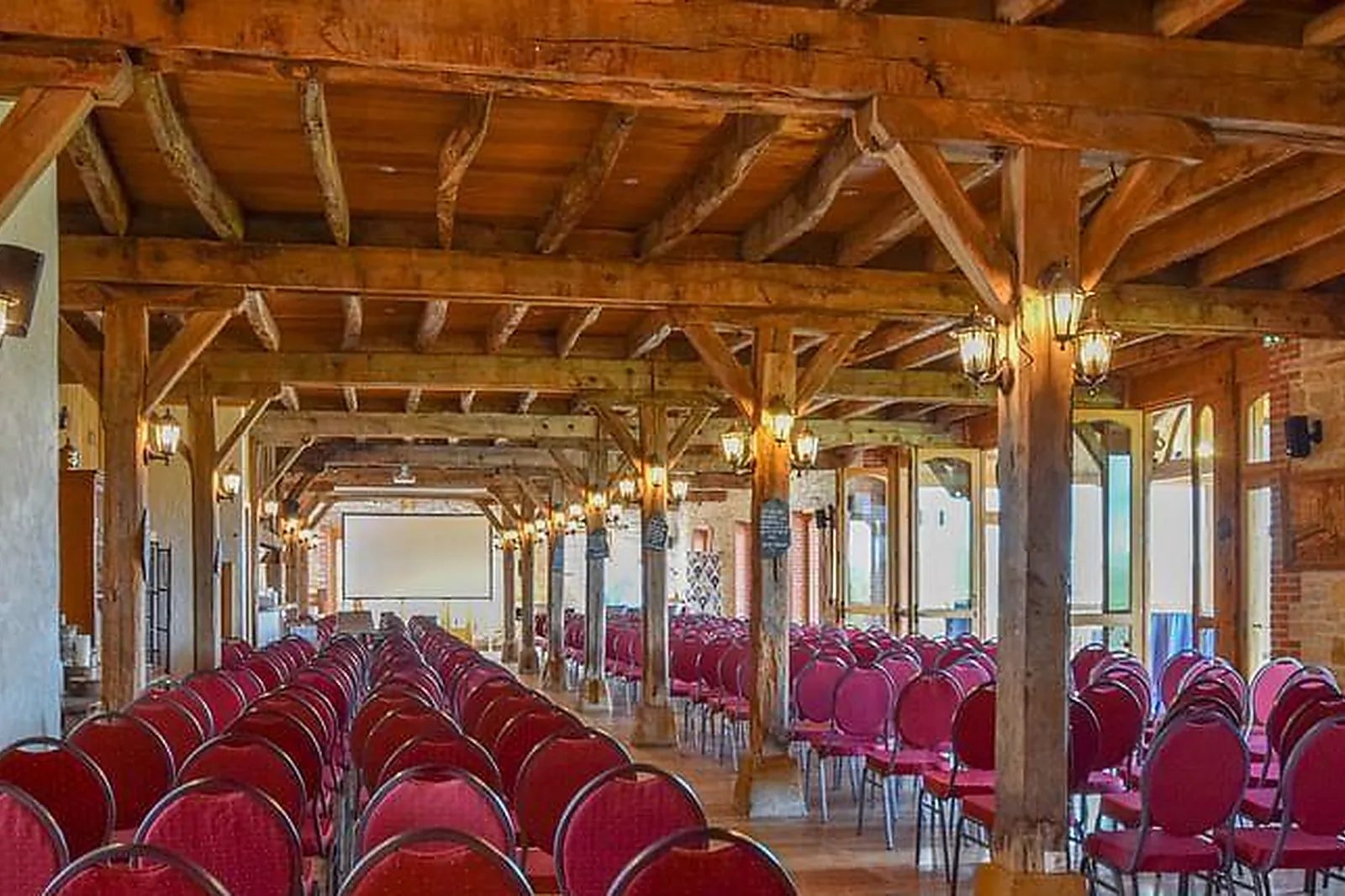 Lieux événementiels, DOMAINE D'ESSENDIERAS