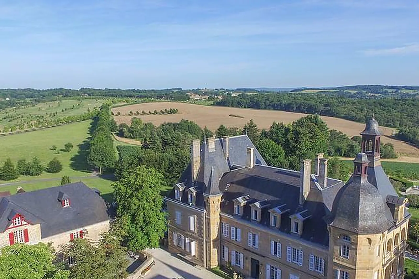 Lieux événementiels, DOMAINE D'ESSENDIERAS