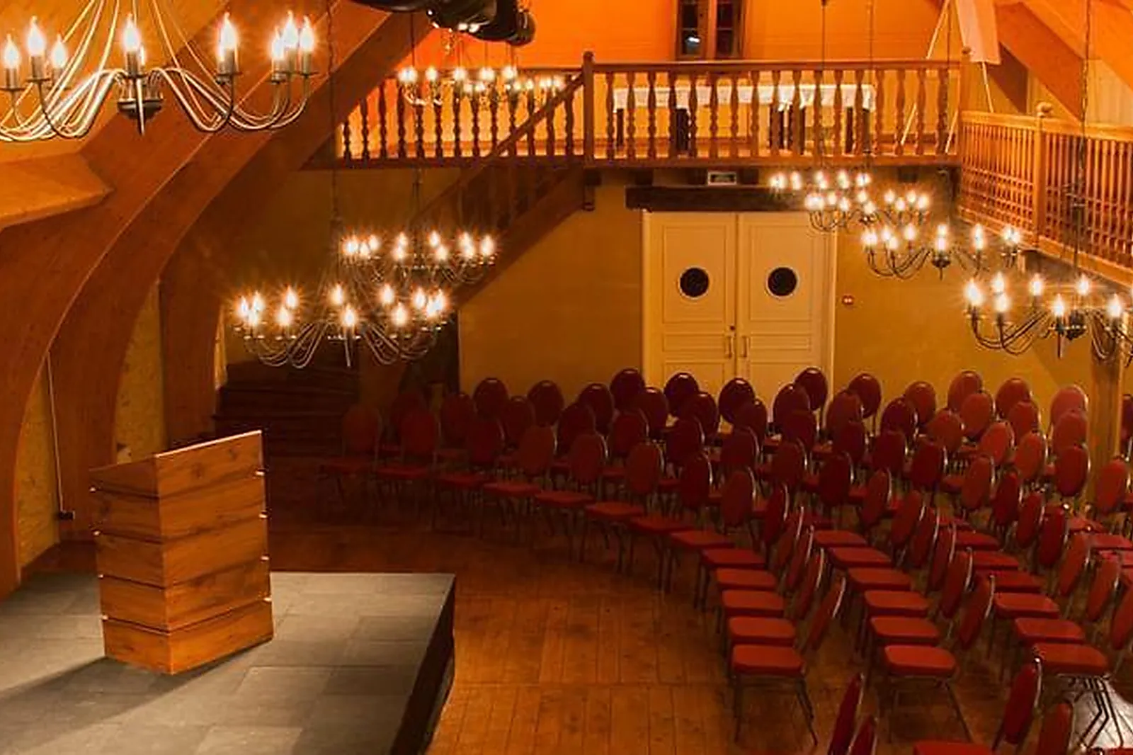 Lieux événementiels, DOMAINE D'ESSENDIERAS