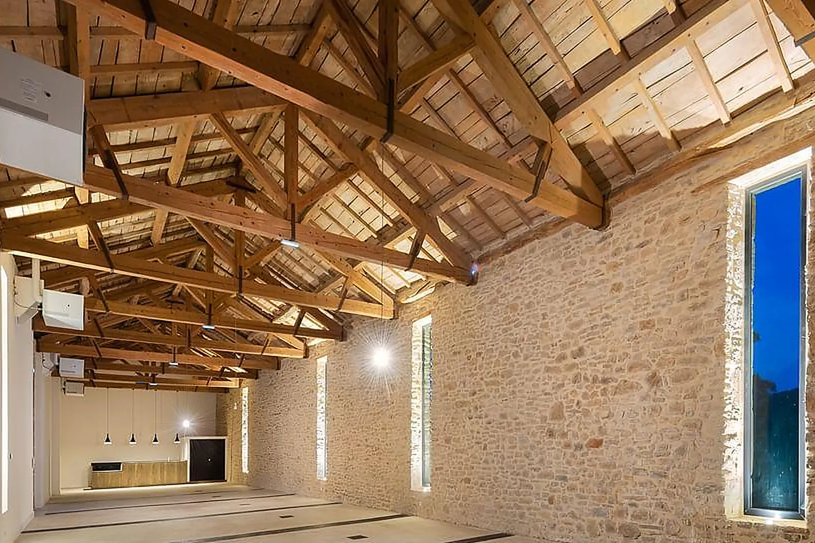 Lieux événementiels, LE SCARLETT