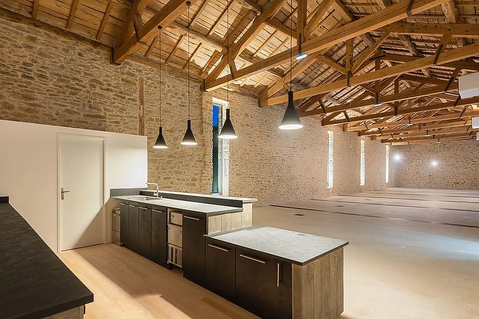 Lieux événementiels, LE SCARLETT