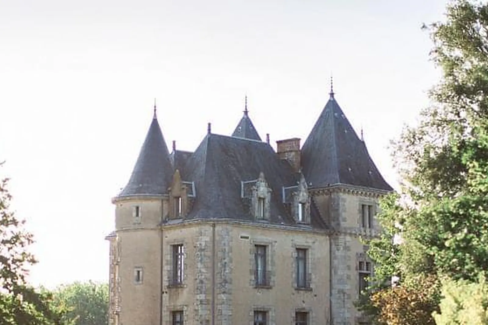 Lieux événementiels, SALLE DE RÉUNION ET DE FORMATION EN PLEIN CŒUR DE PARIS