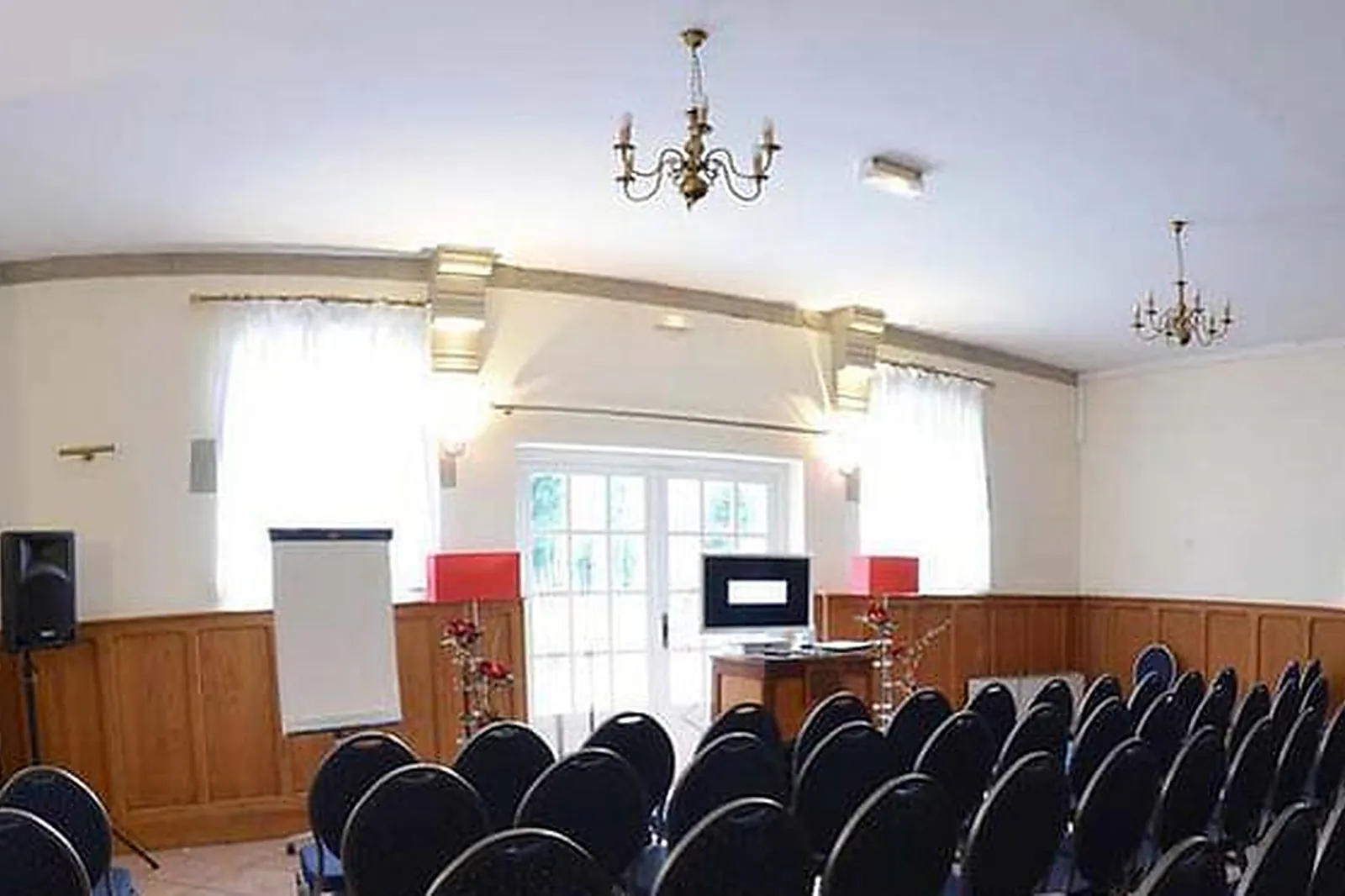 Lieux événementiels, DOMAINE DE JOINVILLE & SPA ***