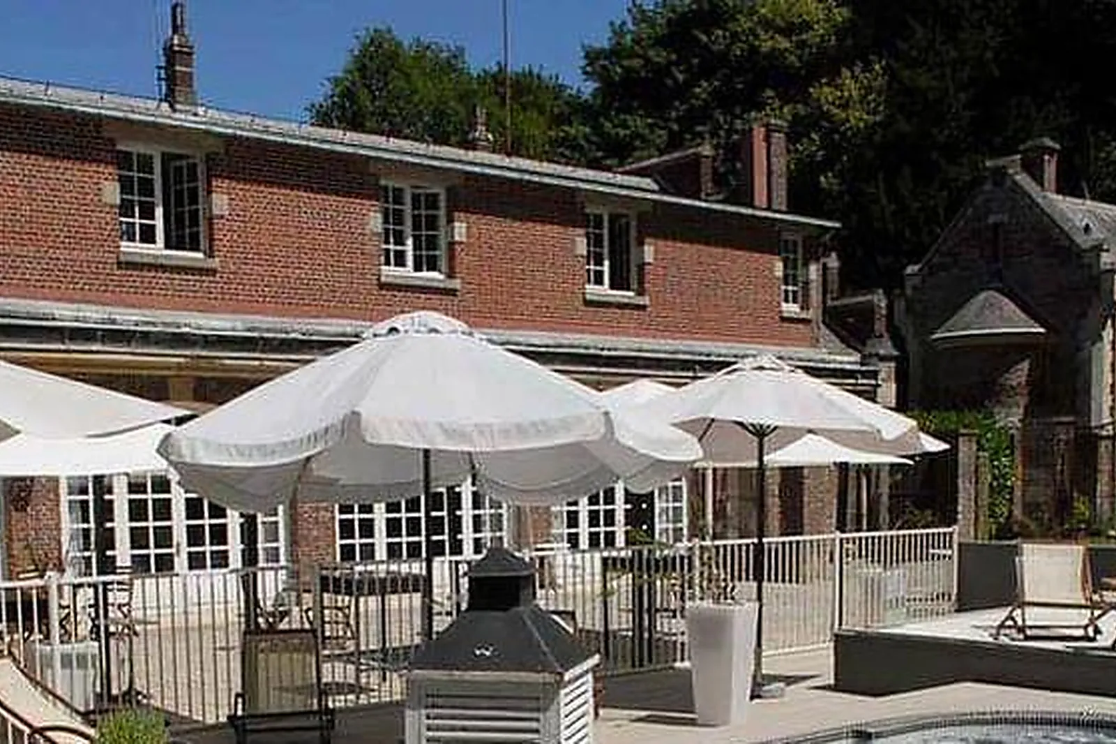 Lieux événementiels, DOMAINE DE JOINVILLE & SPA ***