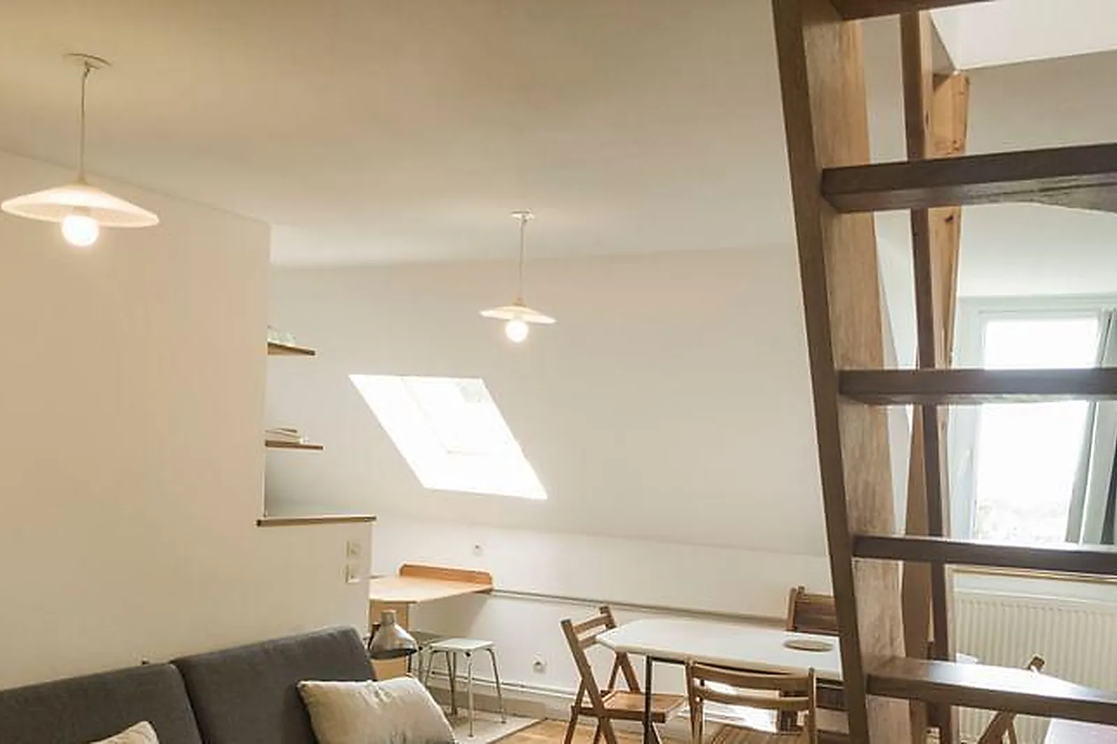 Lieux événementiels, SUNDESK BIOT