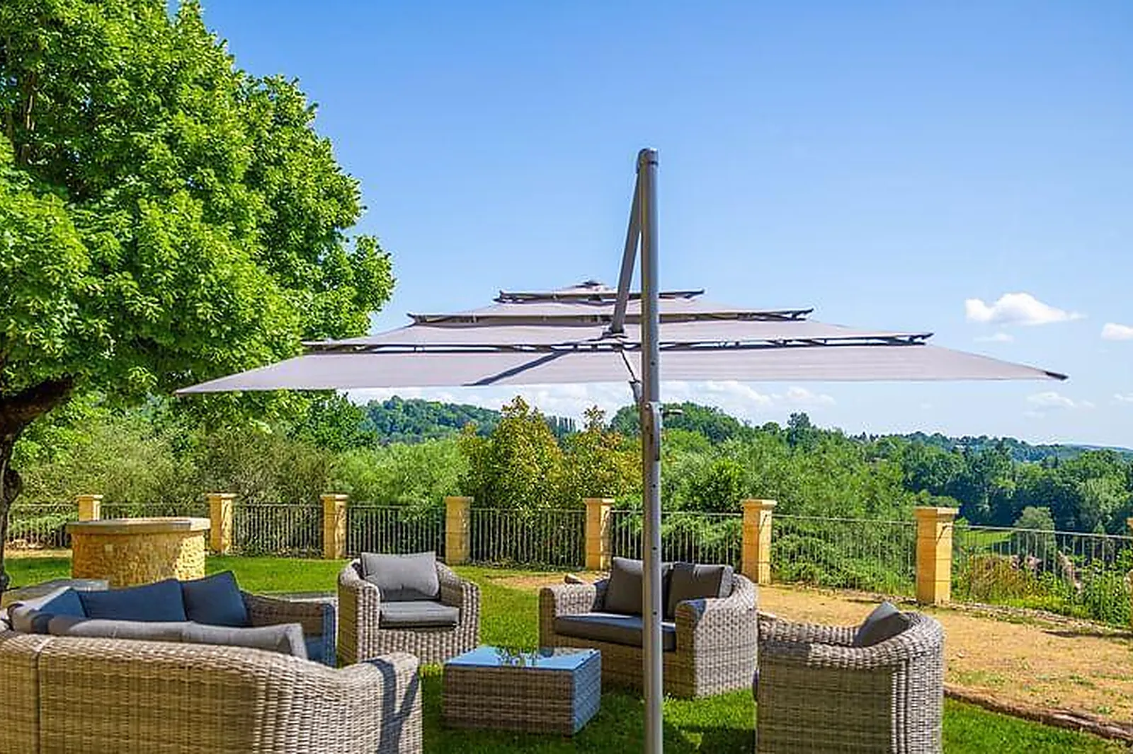 Lieux événementiels, DOMAINE DE RAVAT