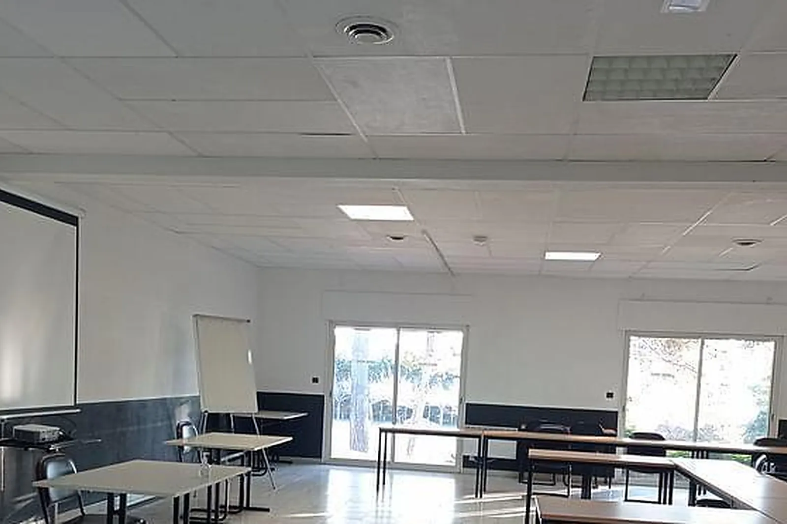 Lieux événementiels, DOMAINE DE ROQUEROUSSE***