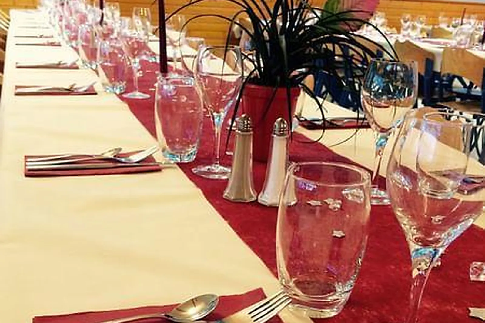 Lieux événementiels, DOMAINE DE SAINTE-CROIX