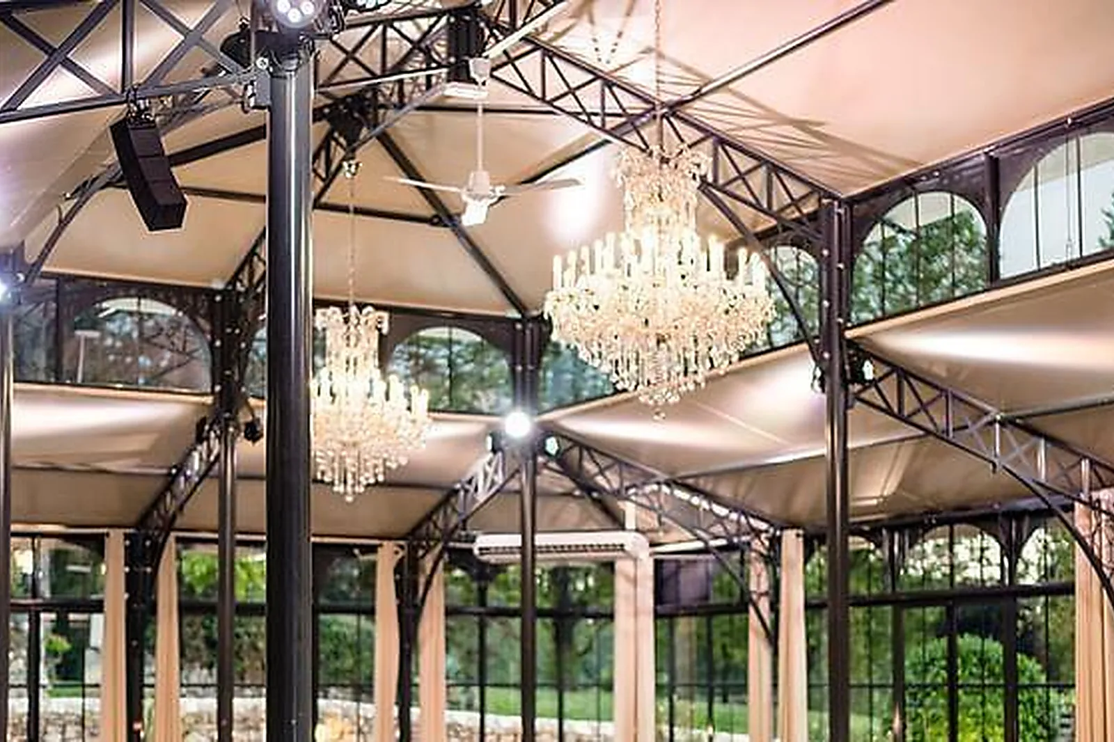 Lieux événementiels, DOMAINE DE LA FAUCONNIE