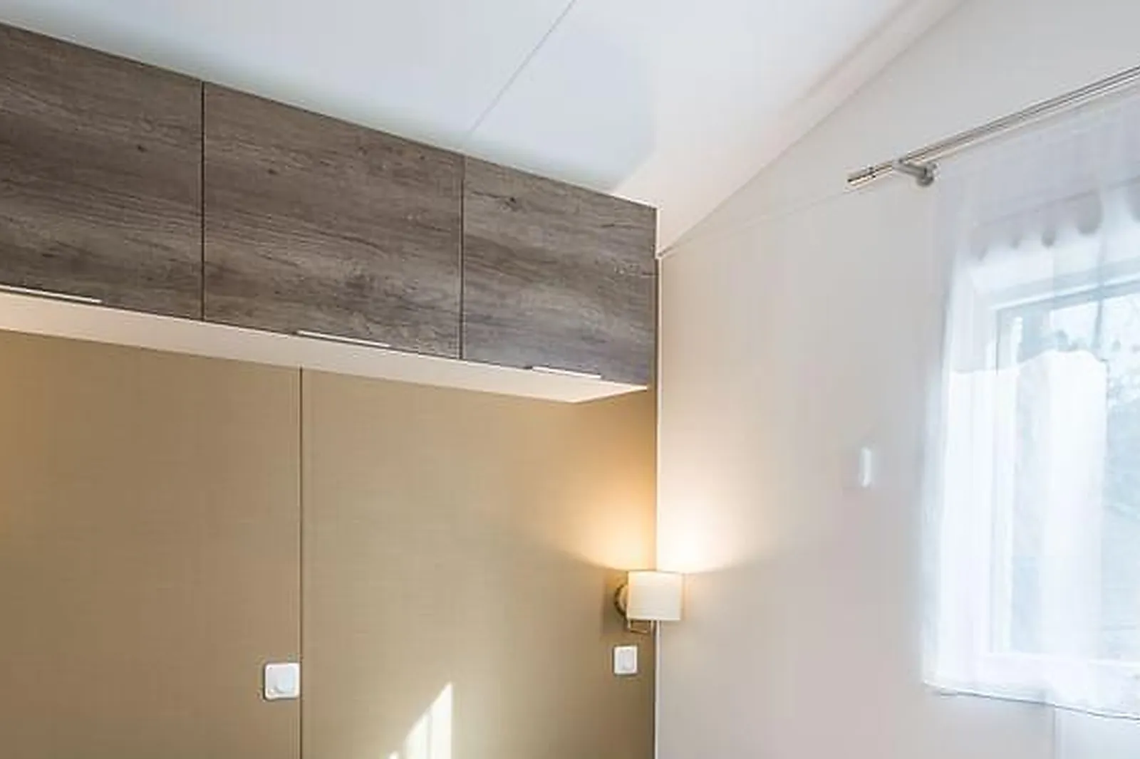 Lieux événementiels, LA PIERRE PRÉCIEUSE