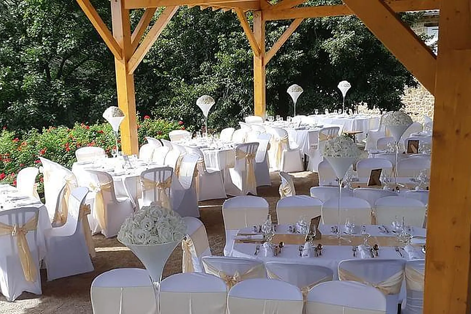 Lieux événementiels, SUPREME