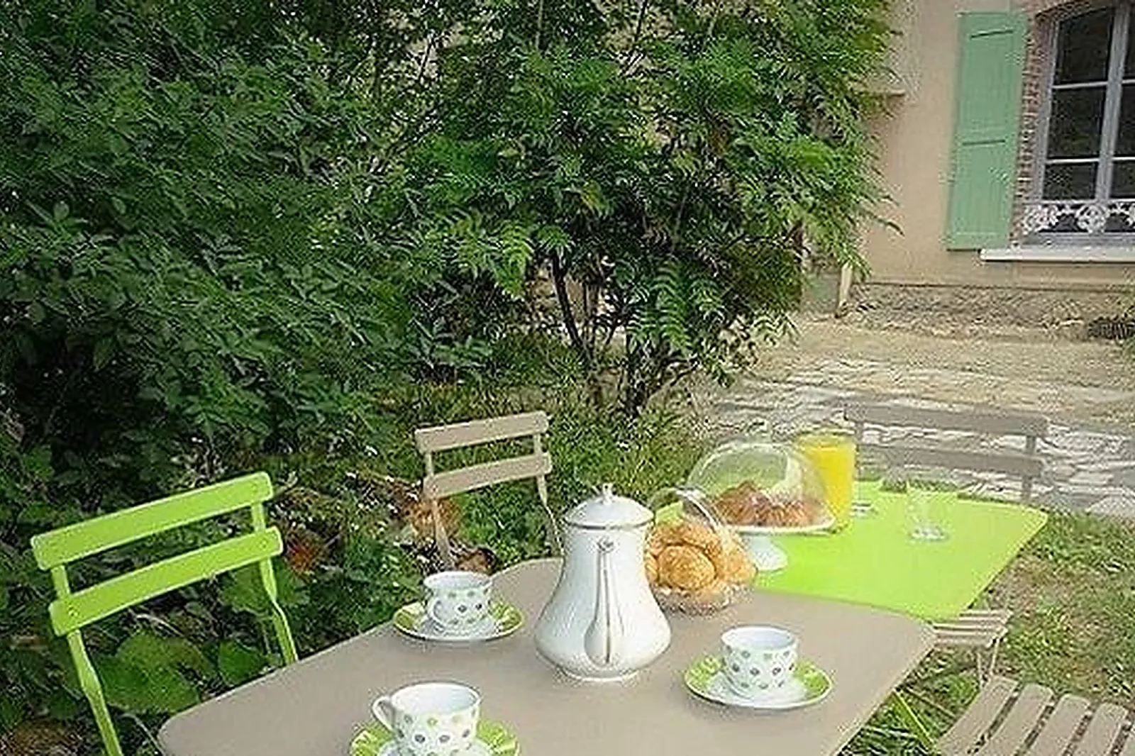 Lieux événementiels, DOMAINE DE LA LOUVETIÈRE