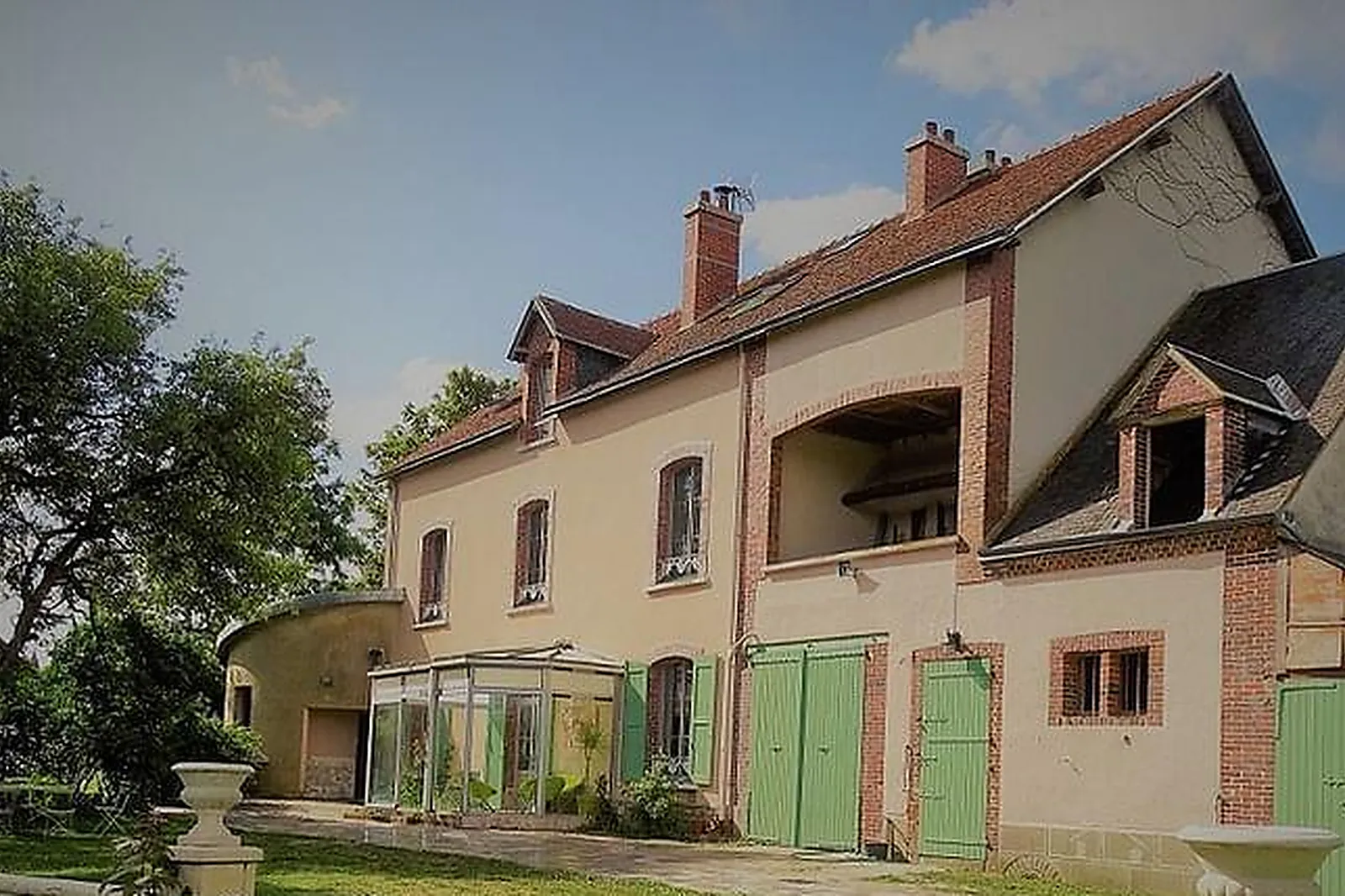 Lieux événementiels, DOMAINE DE LA LOUVETIÈRE