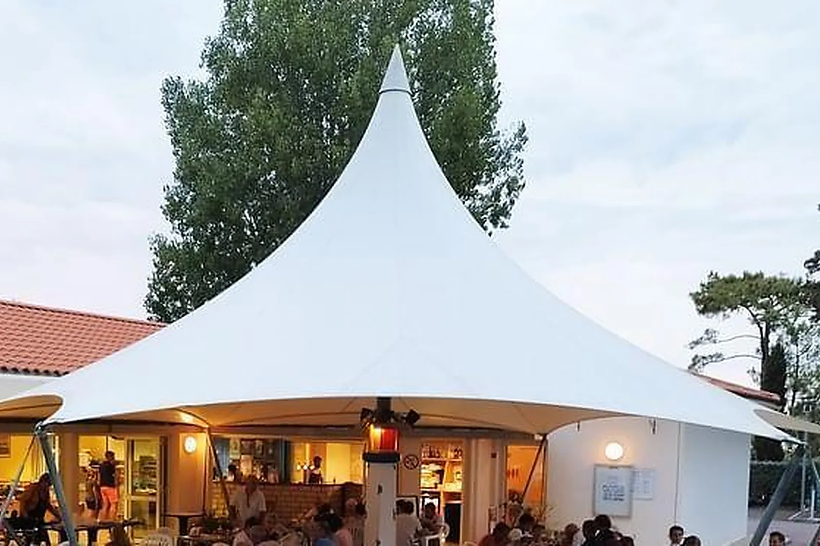 Lieux événementiels, DOMAINE DE LA PRESQU'ÎLE