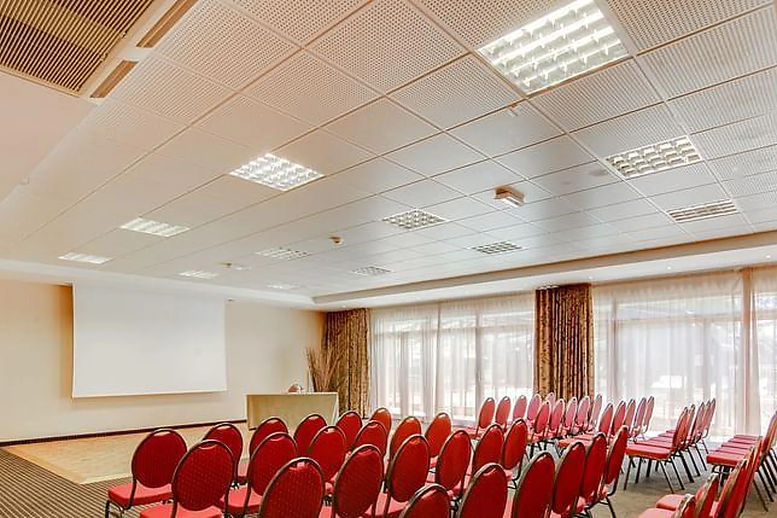 Lieux événementiels, DOMAINE DE LA FORÊT D'ORIENT **** GOLF & SPA