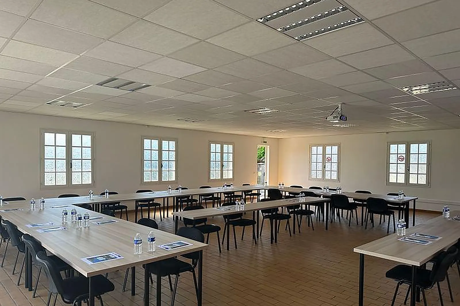 Lieux événementiels, DOMAINE DES ABBERTS***