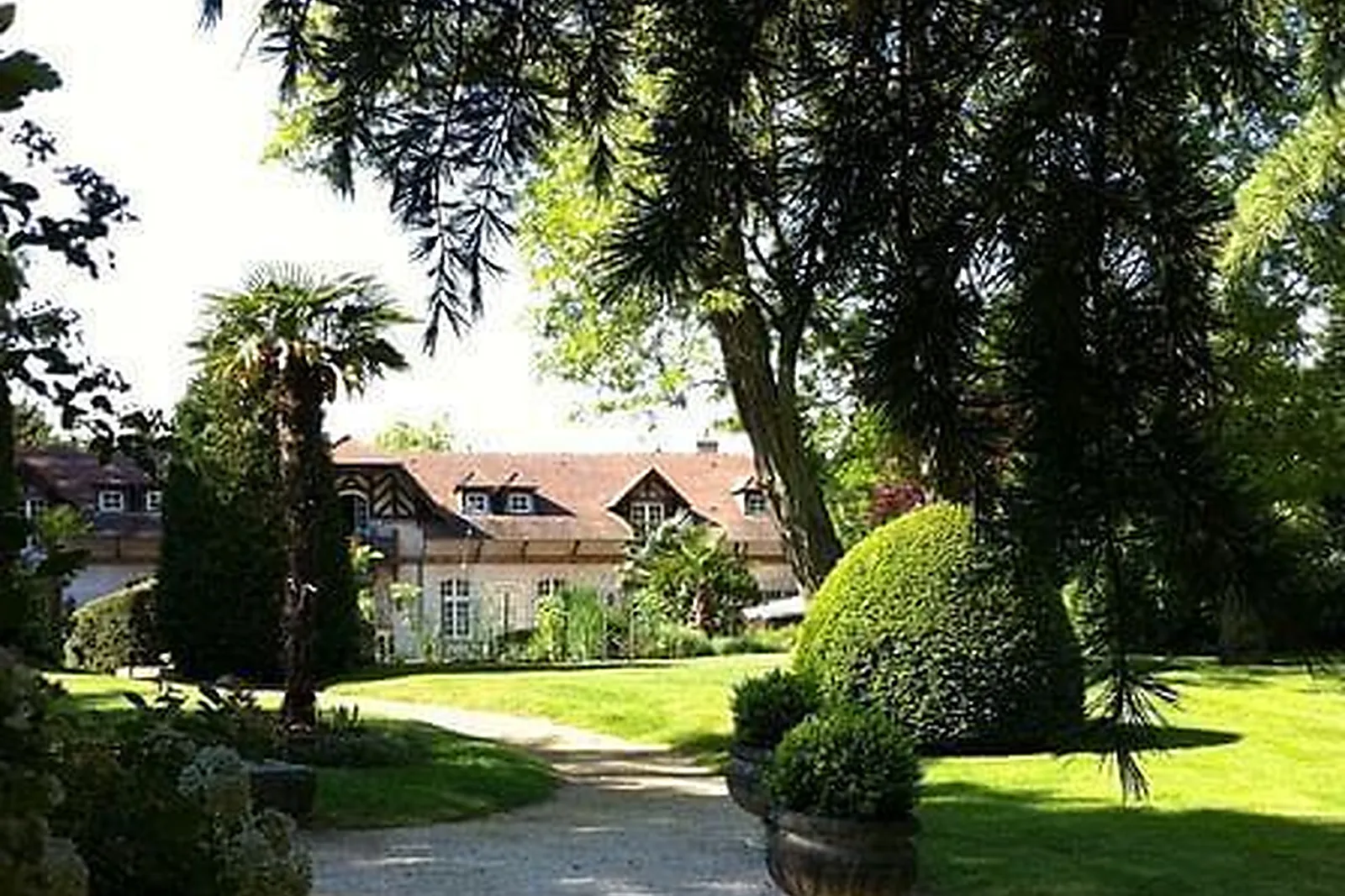 Lieux événementiels, DOMAINE DES ACACIAS