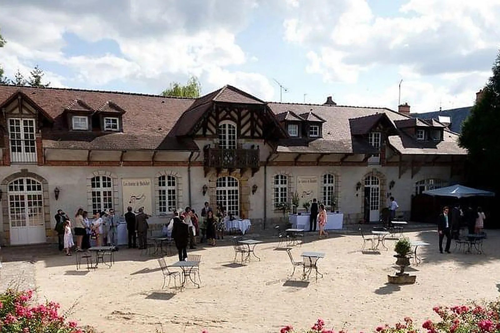 Lieux événementiels, DOMAINE DES ACACIAS